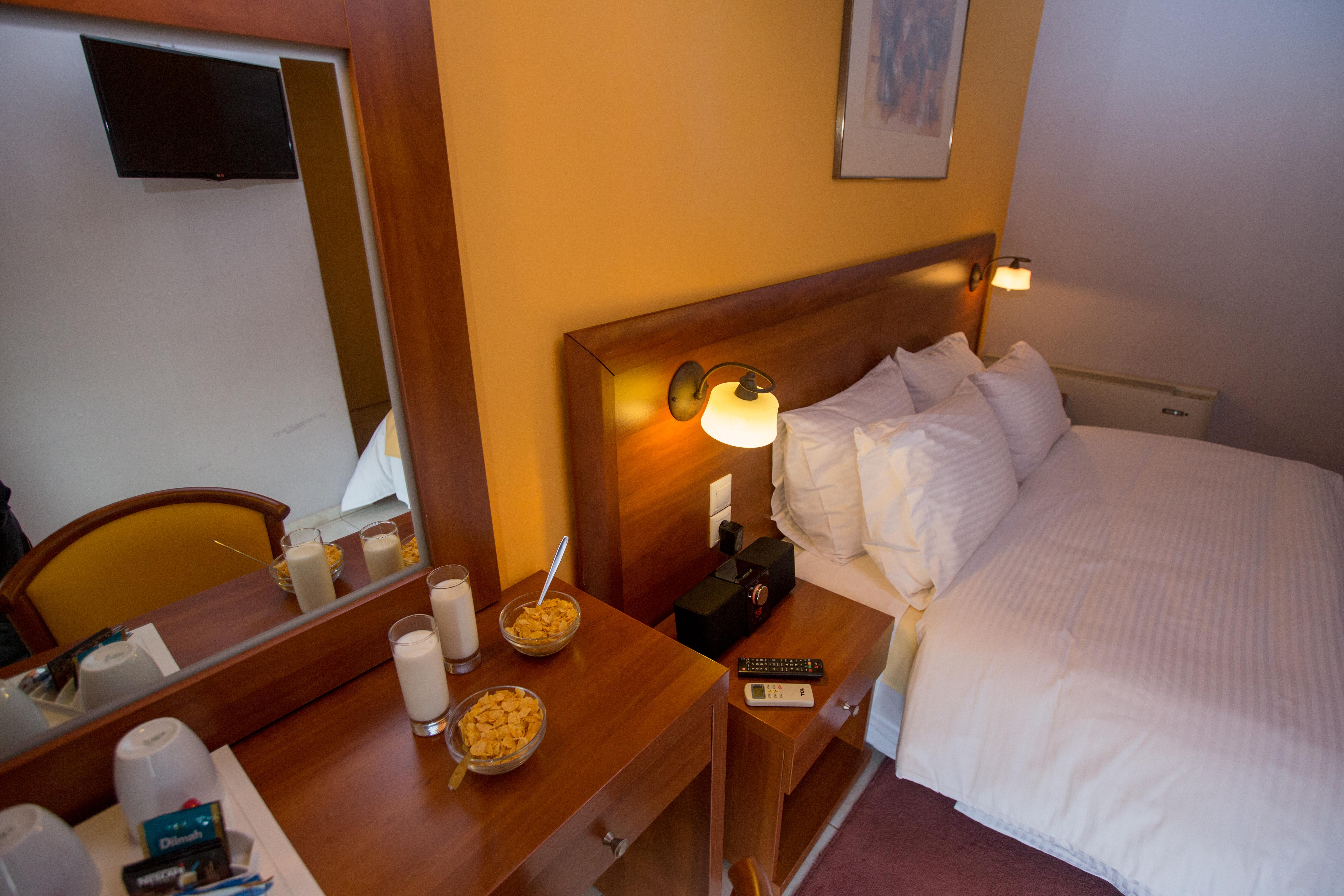 Mirabel Citycenter Hotel Argostoli  Bagian luar foto